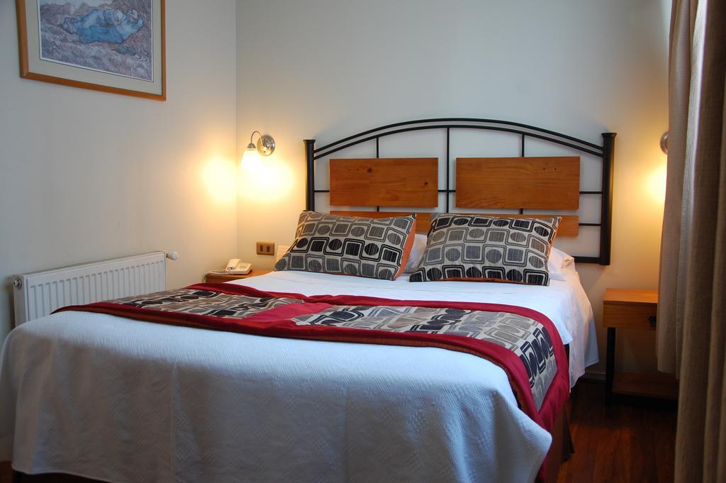 Hotel Plaza Concepción Δωμάτιο φωτογραφία
